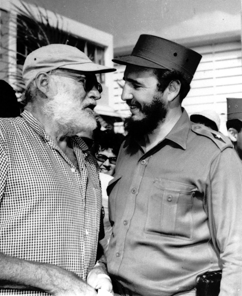 Junto al escritor norteamericano Ernest Hemingway.