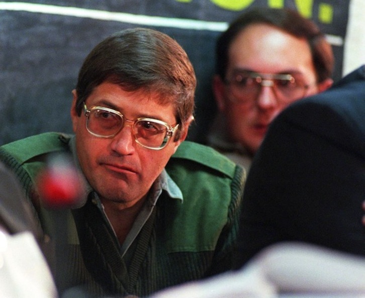 Eugene de Kock, en una imagen tomada en 1998. (Walter DHLADHLA/AFP PHOTO)