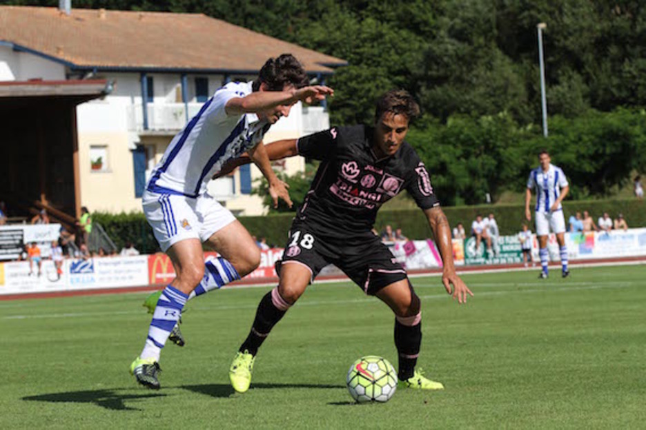 Reala eta Okzitaniako Toulouse FC taldeek futbol partida bat jostatuko dute.
