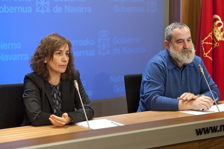 La consejera Ana Herrera y el director general de Cultura, Fernando Pérez.  (GOBIERNO DE NAFARROA)