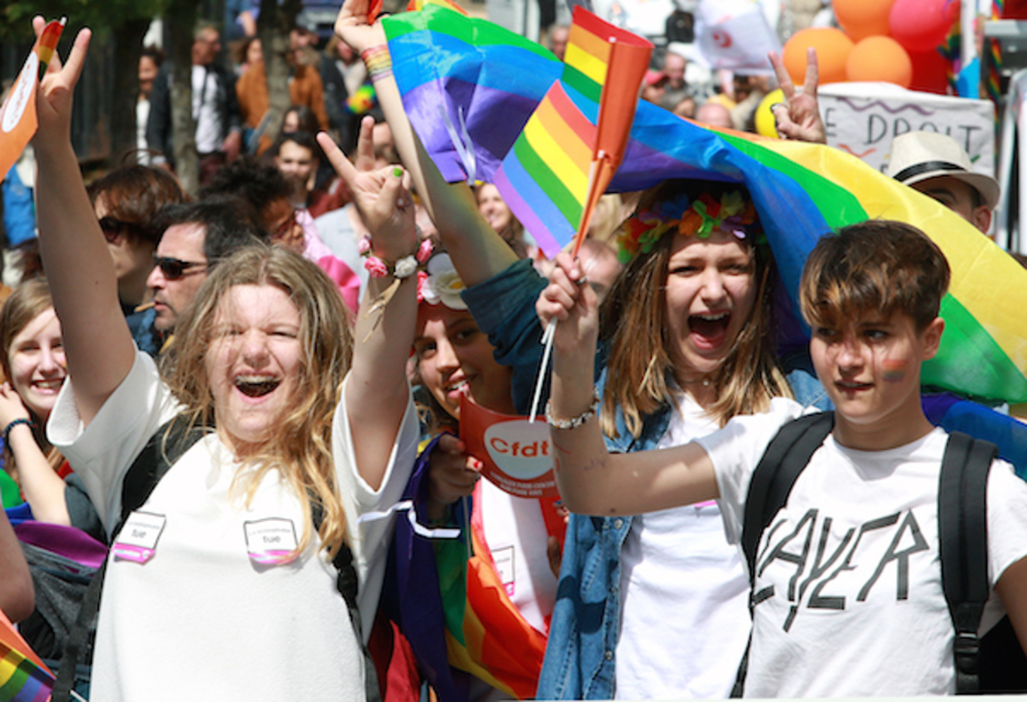 Homosexualen, bisexualen eta transexualen harrotasuna aldarrikatzen du Gay Prideak. © Bob EDME