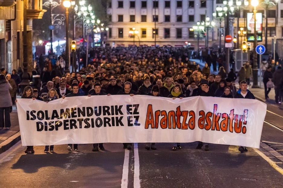Areatzatik abiatu da Zuluetaren aldeko manifestazioa. (Aritz LOIOLA/ARGAZKI PRESS)