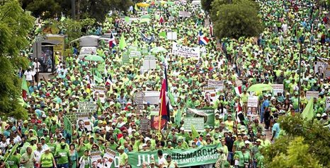 República Dominicana: Aumenta la renta y la cantidad de personas empobrecidas. 0718_mun_DOMINICANA