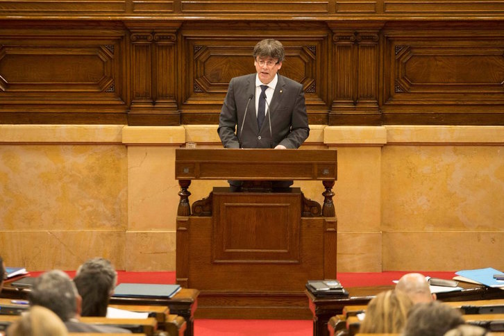 El president Carles Puigdemont, en la sesión parlamentaria de este miércoles. (@parlament_cat)