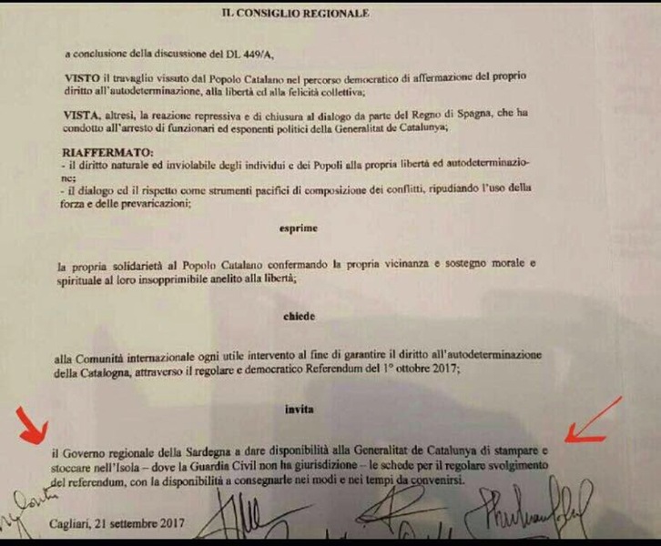 Resolución del Gobierno sardo en el que se ofrece a imprimir y custodiar papeletas para eludir la acción de la Guardia Civil. (NAIZ)