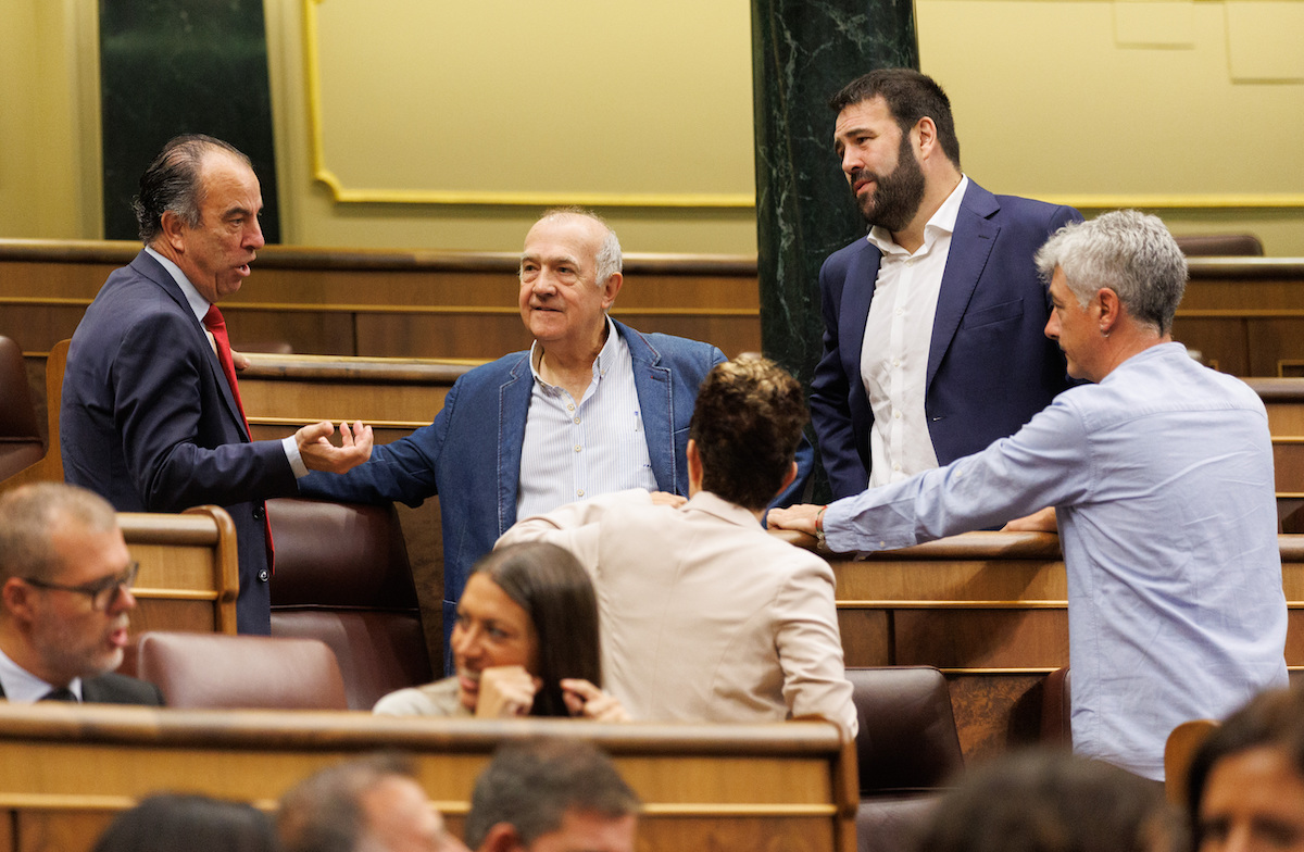 El Uso Del Euskara Catal N Y Gallego Ya Es Oficial En El Congreso Pese