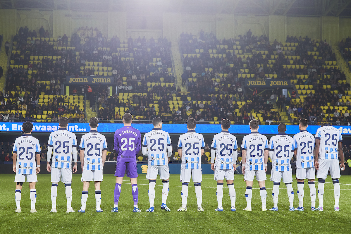 Los Titulares De La Real Saltan Al Verde Con El Nombre De Aitor