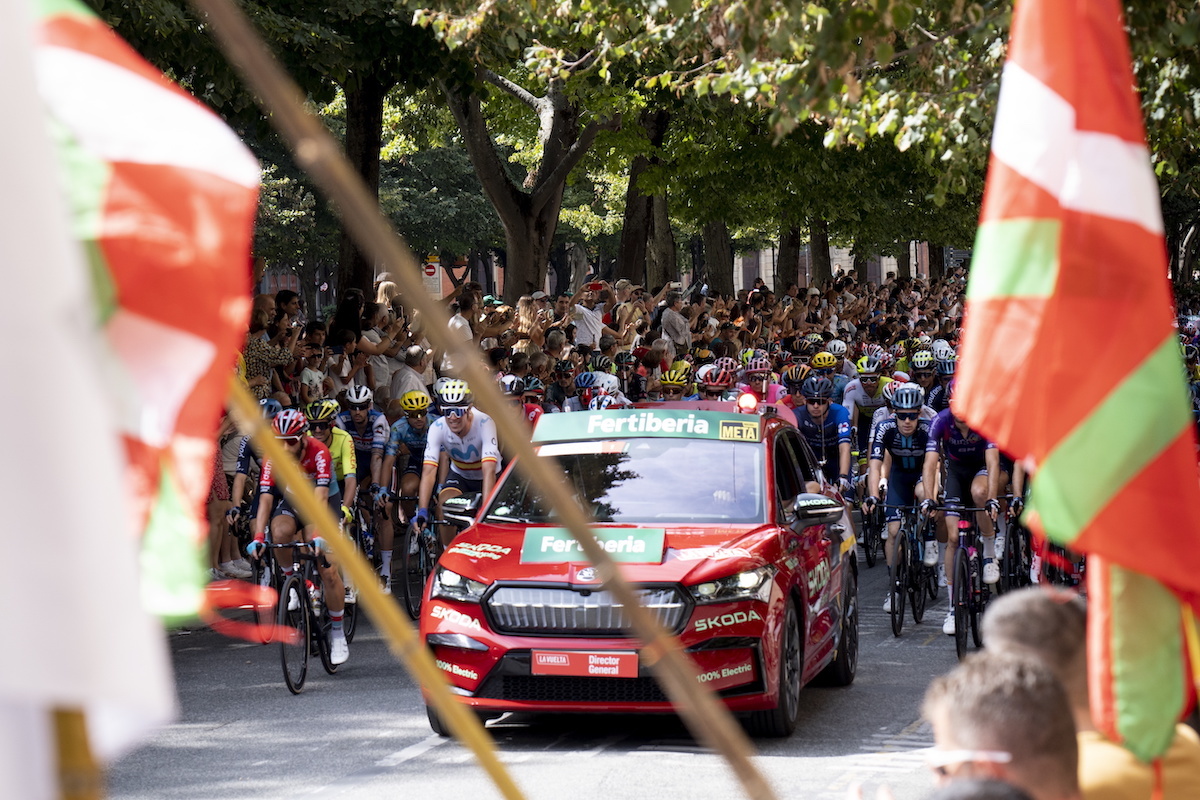 Ef Mero Paso De La Vuelta Por Euskal Herria Con Una Etapa De