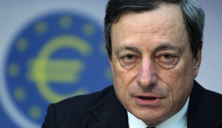El presidente del Banco Central Europeo, Mario Draghi, durante la rueda de prensa. (Daniel ROLAND/AFP PHOTO)