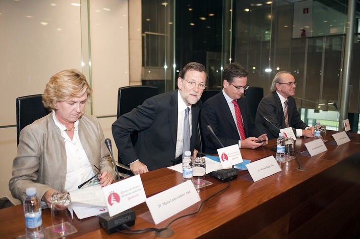 Rajoy y Basagoiti durante el encuentro matutino con empresarios guipuzcoanos. Juan Carlos RUIZ / ARGAZKI PRESS