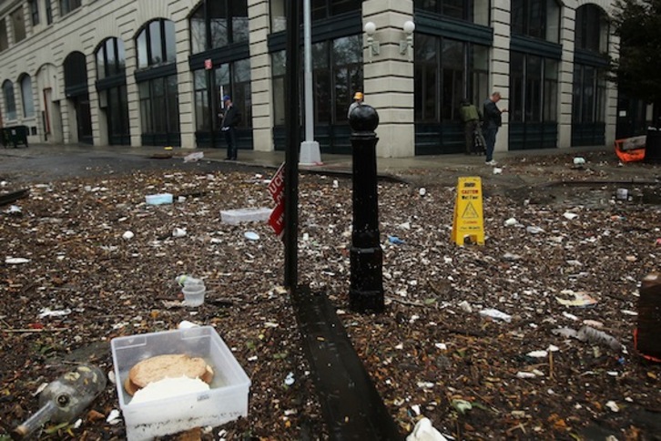 Imagen de las calles de Nueva York tras el paso del huracán Sandy. (Spencer PLATT/AFP)