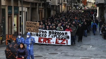 Manifestación de los trabajadores de la CAF en protesta del ERE de suspensión. (Andoni CANELLADA/ARGAZKI PRESS)