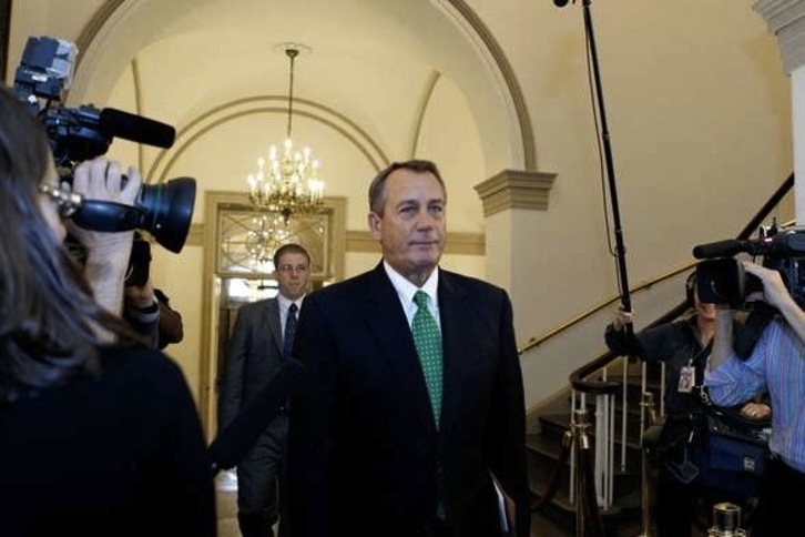 El presidente de la Cámara de Representantes, John Boehner, durante su comparecencia ante los medios. (Molly RILEY/AFP)