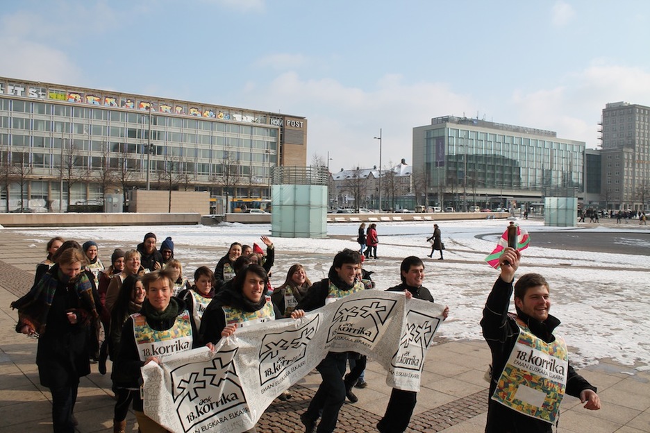 Leipzig es el adelanto de Korrika en Alemania, ya que el 23 Berlín acogerá la cita principal. En Leipzig, cerca de 40 alumnos han participado en los cursos de euskera de invierno. 