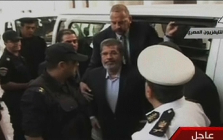 Imagen de Mohamed Morsi captada de la televisión egipcia. (AFP)