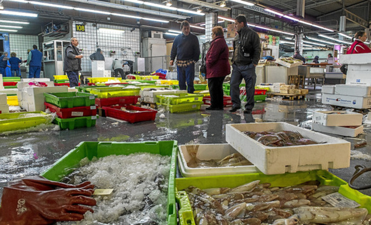 El gran mercado de abastos nota el incremento de precios | Eguneko gaiak |  GARA Euskal Herriko egunkaria