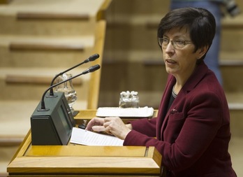 Estefanía Beltrán de Heredia, en su intervención en el Parlamento. (Raúl BOGAJO/ARGAZKI PRESS)