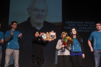 Inaxio Agirreri egindako omenaldia. (Iñigo URIZ / ARGAZKI PRESS)