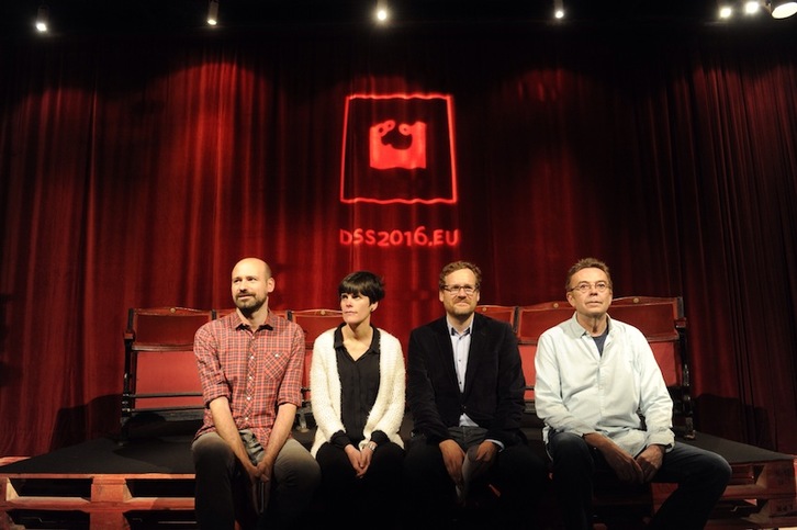 Presentación del proyecto Kalebegiak. (Jon URBE / ARGAZKI PRESS)