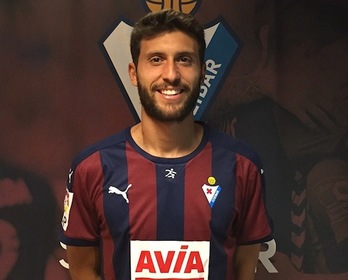 Borja Tomas aurrelaria. (SDEIBAR.COM)