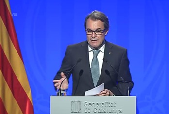 El president en funciones, Artur Mas, durante la comparecencia de esta tarde. (NAIZ.EUS)