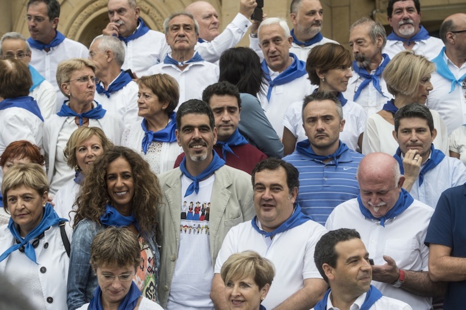 Cañonazo en Alderdi Eder. (Jagoba MANTEROLA / ARGAZKI PRESS)