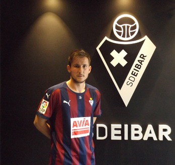 Izet Hajrovic, Eibarren azken fitxaketa. (SDEIBAR)