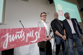 Artur Mas, Raül Romeva y Oriol Junqueras, durante la presentación del programa electoral. (JUNTS PEL SÍ)