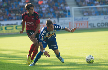 El Alavés ha caído frente al Mirandés en Mendizorrotza. (Raul BOGAJO / ARGAZKI PRESS)