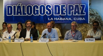 Comparecencia en La Habana para dar a conocer el acuerdo. (Yamil LAGE / AFP)