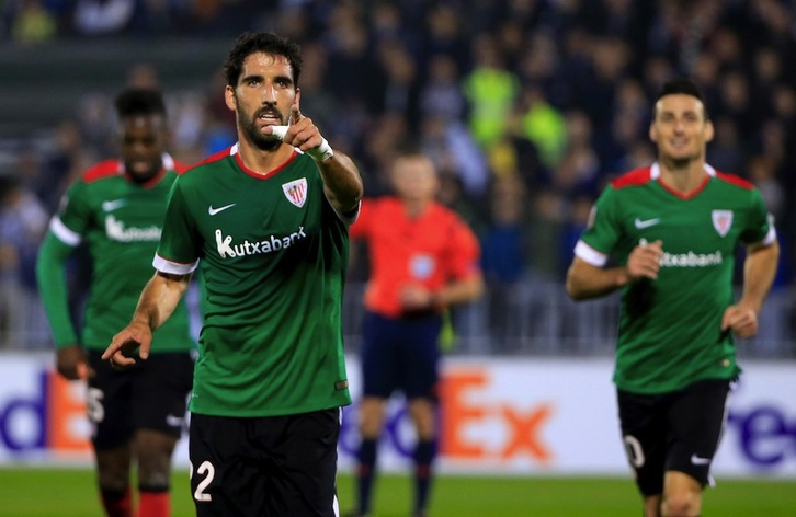 Raúl García celebra su primer gol en Europa con el Athletic. (Pedja MILOSAVLJEVIC / AFP)