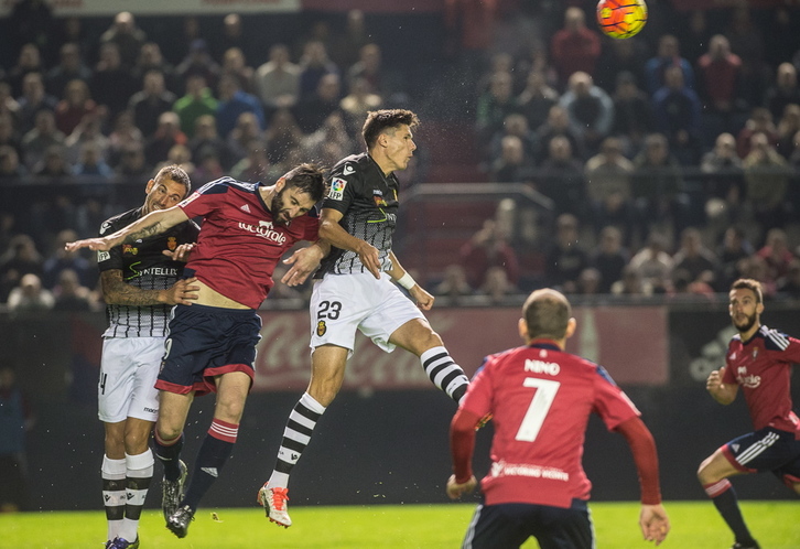 Osasuna se ha impuesto en El Sadar. (Jagoba MANTEROLA / ARGAZKI PRESS)