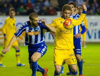 Alavés y Alcorcón han empatado en un choque muy igualado. (Juanan RUIZ / ARGAZKI PRESS)