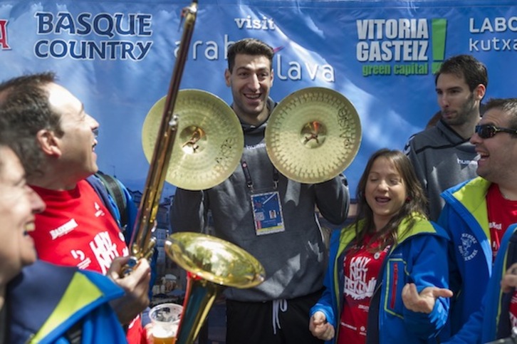 Shengelia, Baskoniako zaletuekin. (Juanan RUIZ/ARGAZKI PRESS)