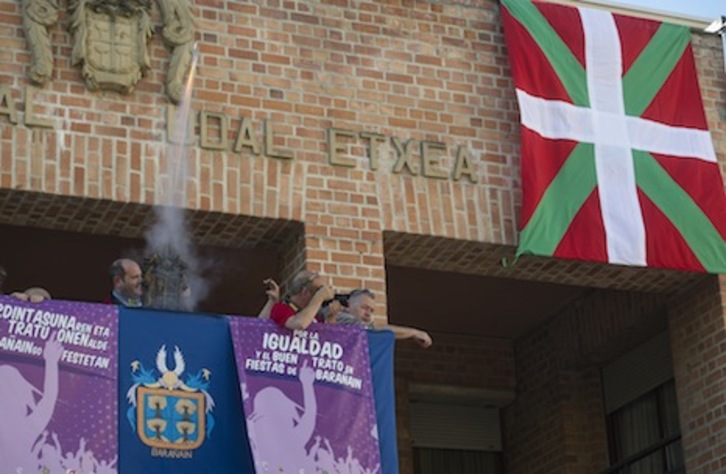 Las deportistas de Lagunak tirarán el cohete de Barañain. (Jagoba MANTEROLA/ARGAZKI PRESS)