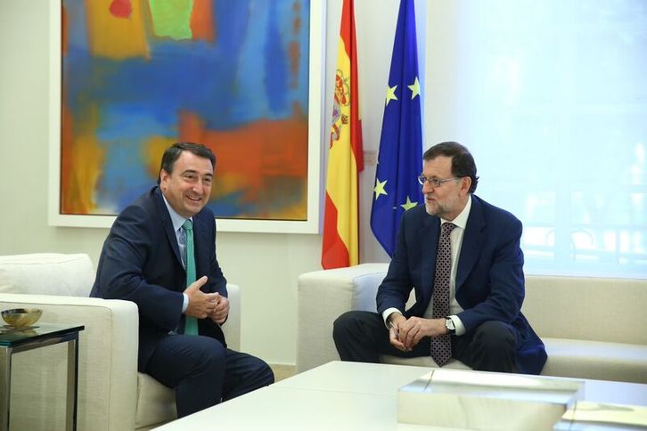 Reunión de Aitor Esteban y Mariano Rajoy en Moncloa. (@marianorajoy)