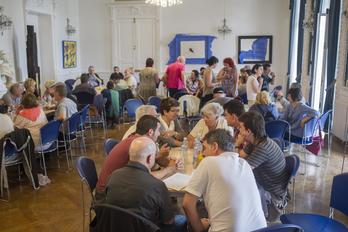 Egiari Zor ha reunido a personas afectadas por la violencia policial. (Juan Carlos RUIZ/ARGAZKI PRESS)