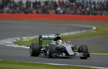 Hamilton saldrá el primero en Silverstone. (Oli SCARFF/AFP)