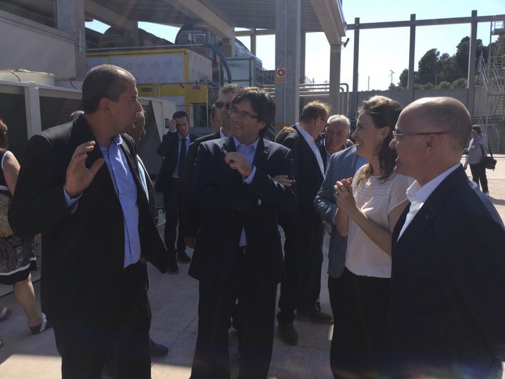 Puigdemont ha visitado este martes una nueva bodega en Solivella, Tarragona. (@agriculturacat)