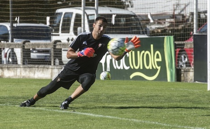 Mario saboréo la titularidad con Osasuna en el partido ante el Celta. (Jagoba MANTEROLA/ARGAZKI PRESS)