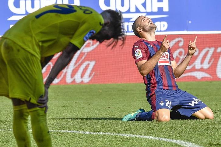 Pedro León ha marcado el gol de la victoria para el Eibar. (Juan Carlos RUIZ/ARGAZKI PRESS)