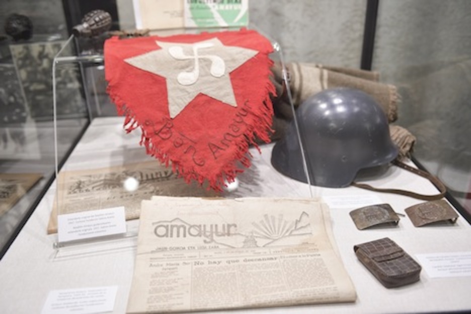 Objetos del batallón de gudaris Amaiur, que combatió en la Guerra del 36. (Jagoba MANTEROLA/ARGAZKI PRESS)