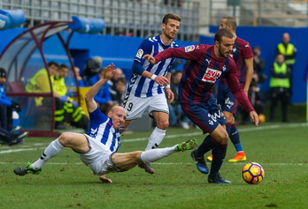 Ipurua ha presenciado un partido igualado en todos los aspectos. (Juanan RUIZ/ARGAZKI PRESS)