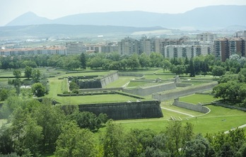 El proyecto Hiriartea pretende convertir la Ciudadela en un centro de cultura contemporánea. (Jagoba MANTEROLA/ARGAZKI PRESS)