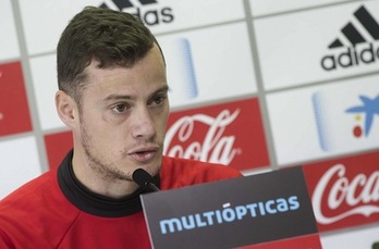 Riera se ha quejado de los errores arbitrales que influyeron en el resultado del partido ante el Granada. (OSASUNA)