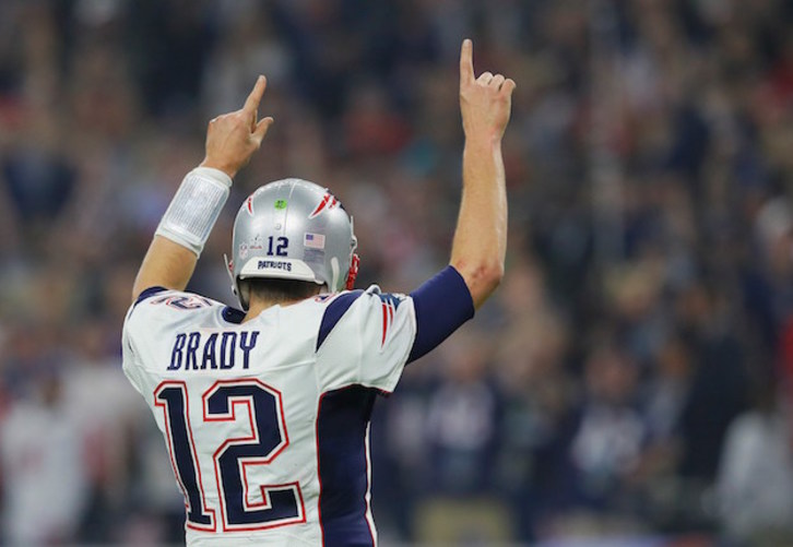 Tom Brady, en una de las seis finales ganadas con los Patriots. (Kevin C. Cox / AFP)