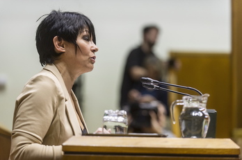 Maddalen Iriarte ha presentado la propuesta de EH Bildu, que ha sido rechazada. (Jaizki FONTANEDA / ARGAZKI PRESS)