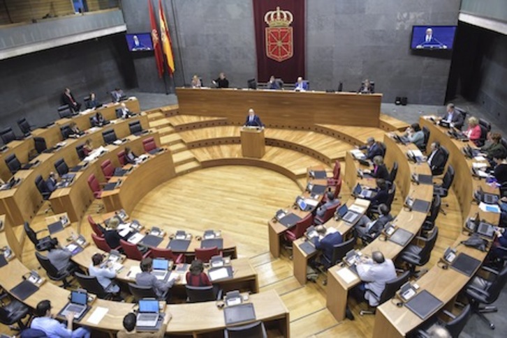 El Parlamento de Nafarroa ha acogido un pleno monográfico dedicado a la vivienda. (Idoia ZABALTA/ARGAZKI PRESS)