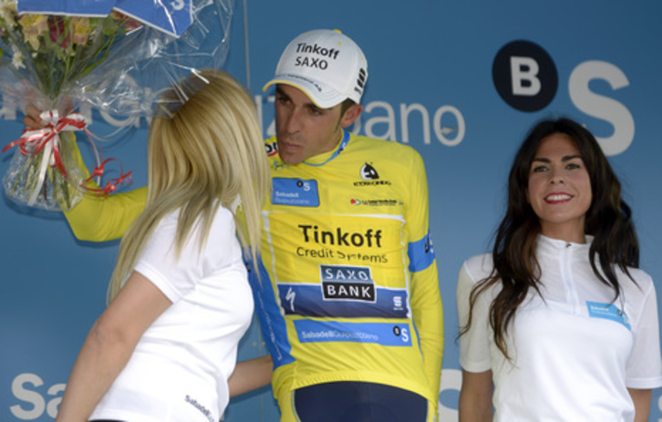 Euskal Herriko Itzulia, en la imagen un final de etapa de 2014, ya ha suprimido la presencia de azafatas en el podio. (Iñigo URIZ/ARGAZKI PRESS)