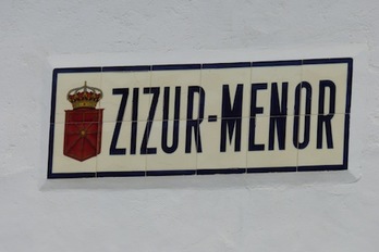 Cartel del pueblo de Zizur Txikia. (Iñaki VIGOR)